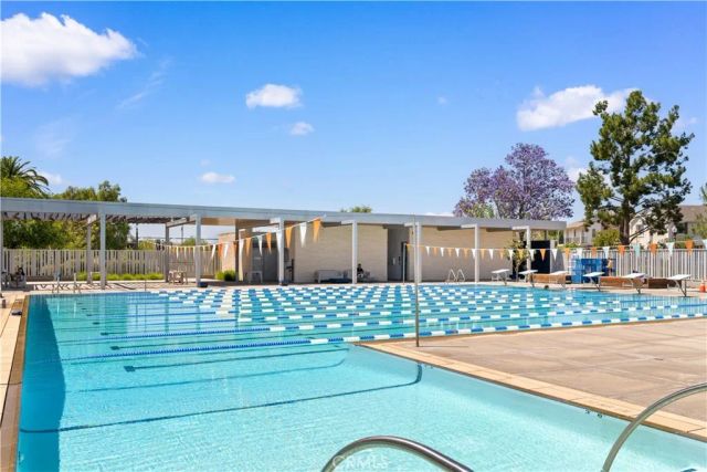 108 Cadence, Irvine, CA 92618