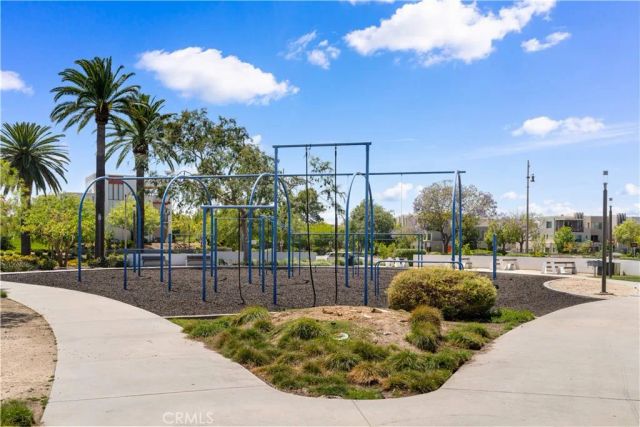 108 Cadence, Irvine, CA 92618