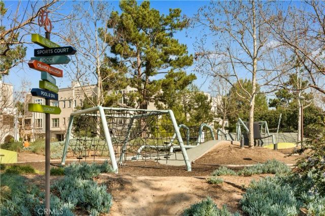 108 Cadence, Irvine, CA 92618