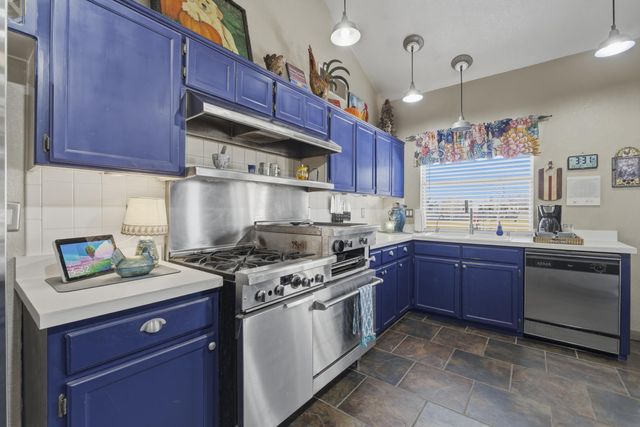 1 Cielo Dorado Drive, Anthony, NM 88021