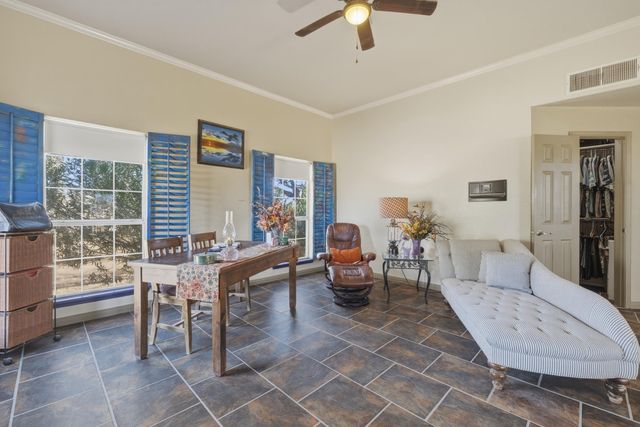 1 Cielo Dorado Drive, Anthony, NM 88021