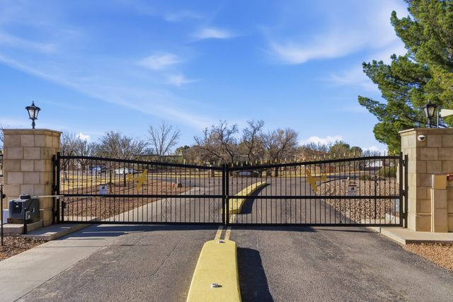 1 Cielo Dorado Drive, Anthony, NM 88021