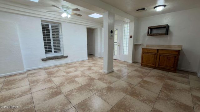 8238 E THOMAS Road, Scottsdale, AZ 85251