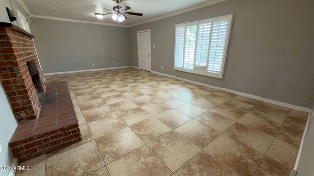 8238 E THOMAS Road, Scottsdale, AZ 85251