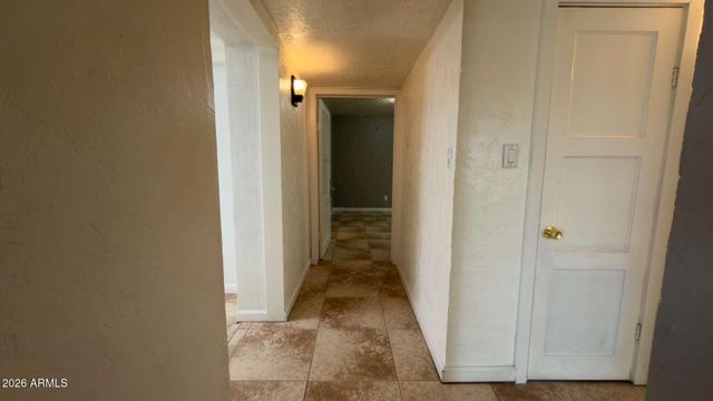 8238 E THOMAS Road, Scottsdale, AZ 85251