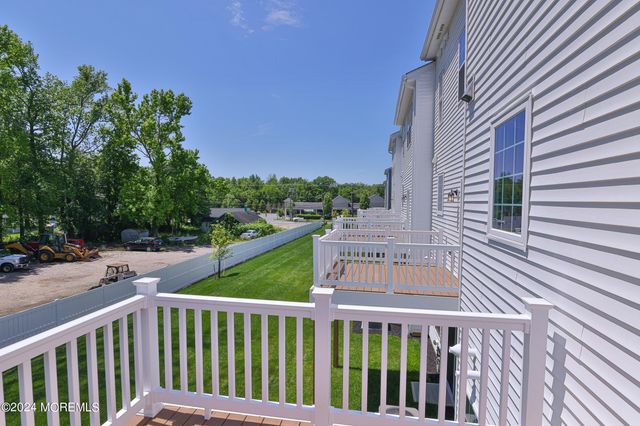 18 Crimson Drive, Manalapan, NJ 07726