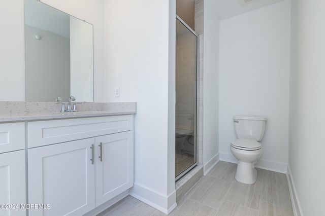 18 Crimson Drive, Manalapan, NJ 07726