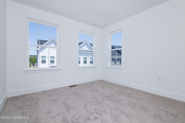 18 Crimson Drive, Manalapan, NJ 07726