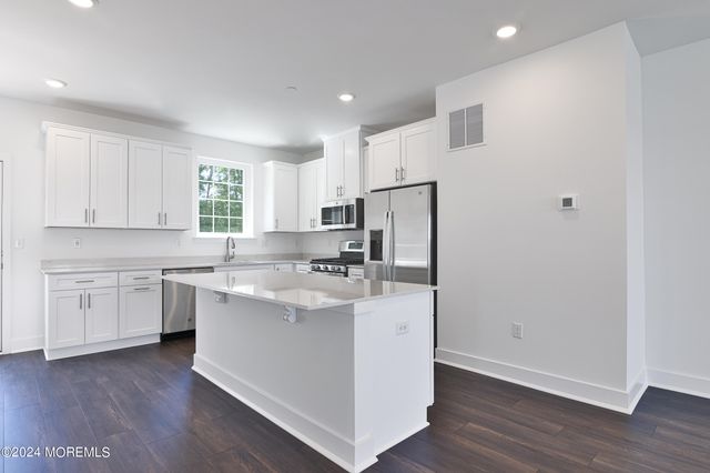 18 Crimson Drive, Manalapan, NJ 07726