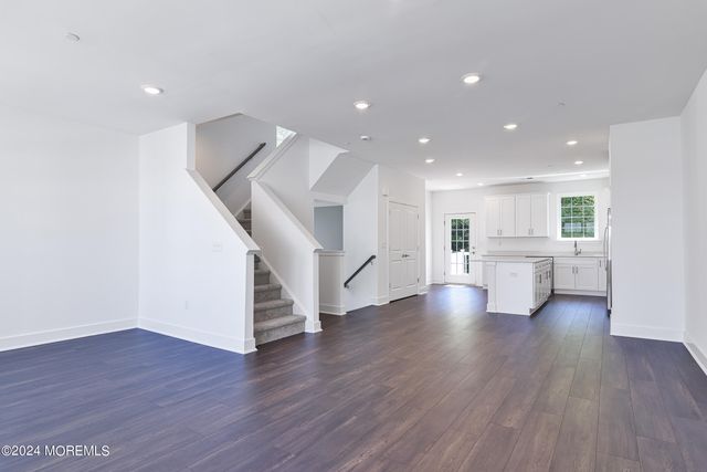 18 Crimson Drive, Manalapan, NJ 07726