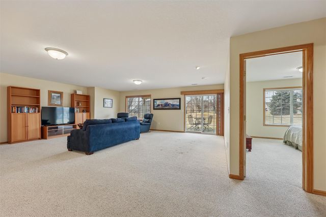 4002 NE Tulip Lane, Ankeny, IA 50021