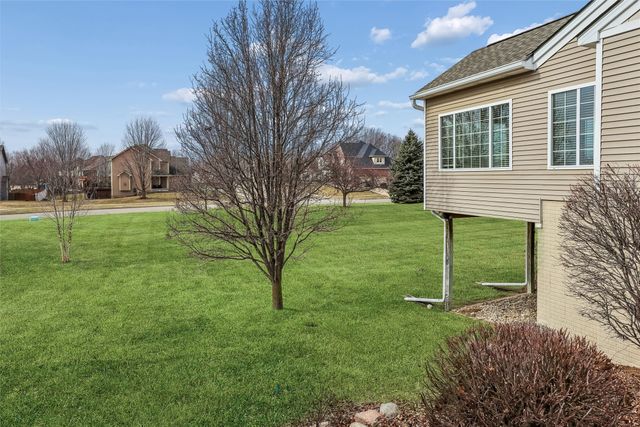 4002 NE Tulip Lane, Ankeny, IA 50021