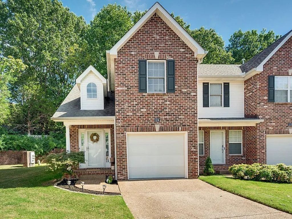 124 Noel Cove Cir, Hermitage, TN 37076
