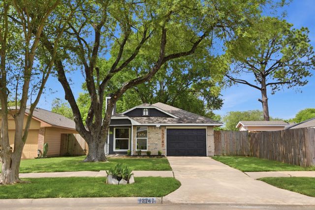13747 Vickston Lane, Houston, TX 77014