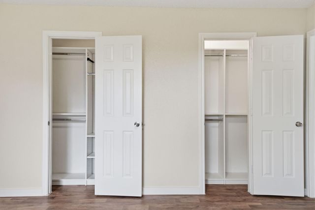 13747 Vickston Lane, Houston, TX 77014