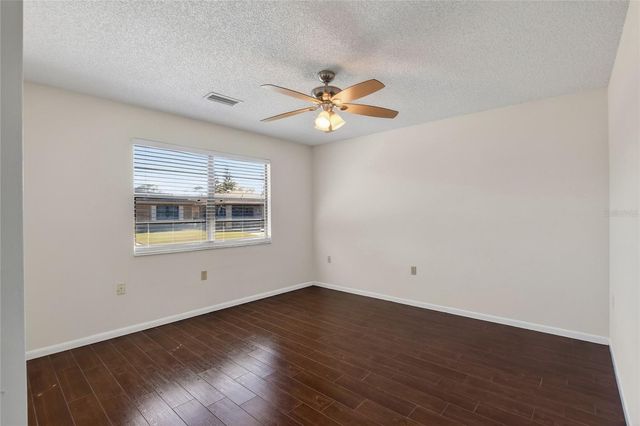 447 LAKE CAROLYN CIRCLE, Lakeland, FL 33813