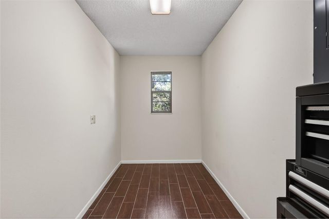 447 LAKE CAROLYN CIRCLE, Lakeland, FL 33813