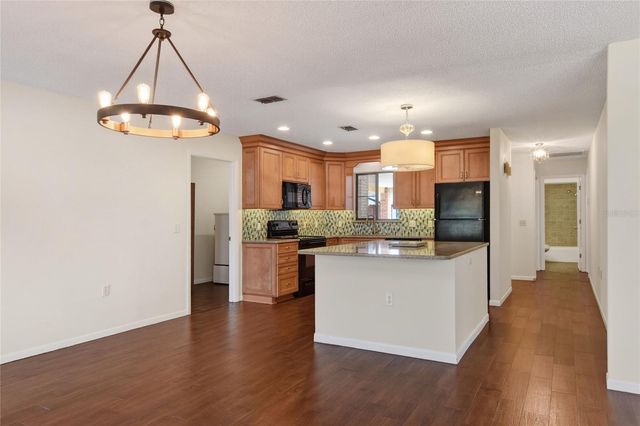 447 LAKE CAROLYN CIRCLE, Lakeland, FL 33813