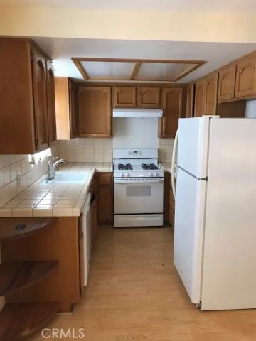 2006 Mathews B, Redondo Beach, CA 90278