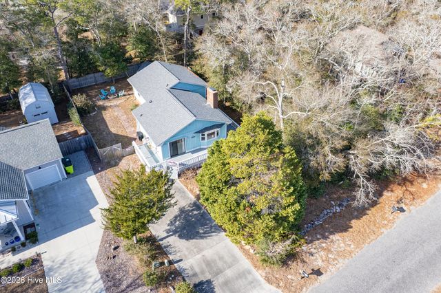 105 SE 30th Street, Oak Island, NC 28465