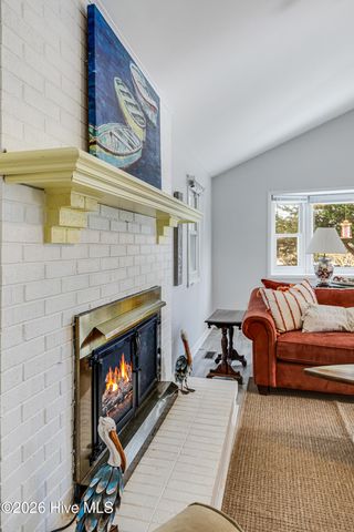 105 SE 30th Street, Oak Island, NC 28465