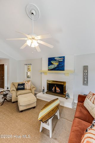 105 SE 30th Street, Oak Island, NC 28465