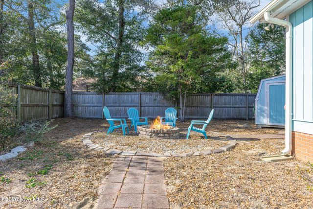 105 SE 30th Street, Oak Island, NC 28465