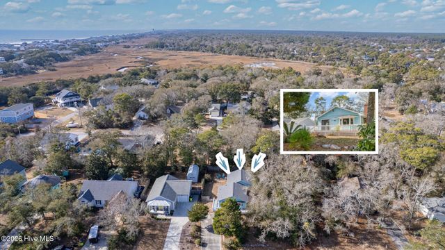 105 SE 30th Street, Oak Island, NC 28465