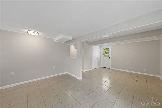 6611 Hendrickson Road, Middletown, OH 45044