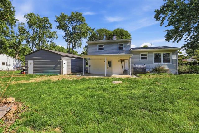 6611 Hendrickson Road, Middletown, OH 45044