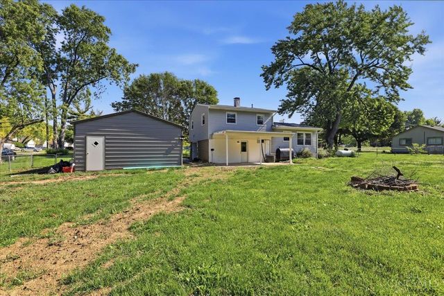 6611 Hendrickson Road, Middletown, OH 45044