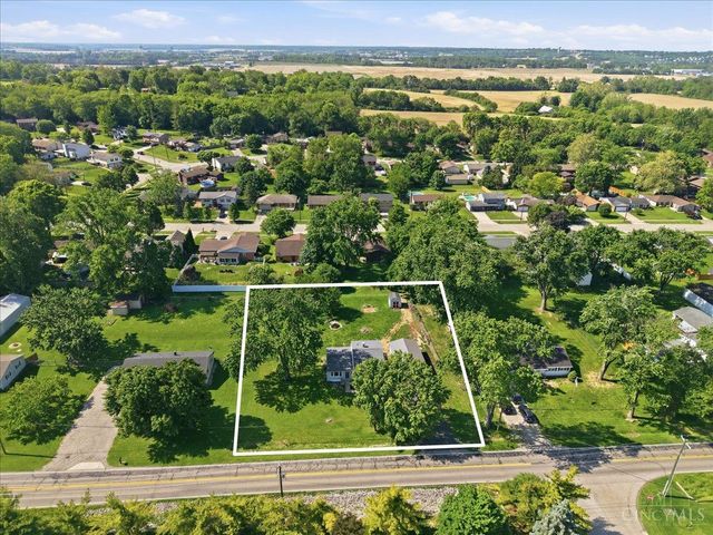 6611 Hendrickson Road, Middletown, OH 45044