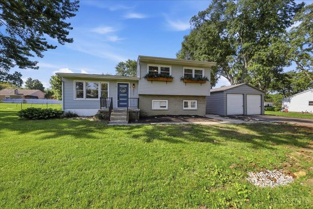6611 Hendrickson Road, Middletown, OH 45044