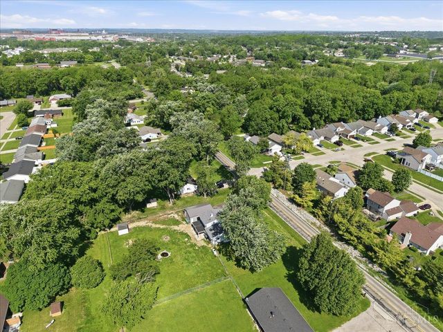 6611 Hendrickson Road, Middletown, OH 45044