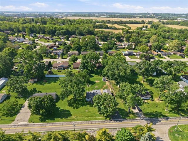 6611 Hendrickson Road, Middletown, OH 45044
