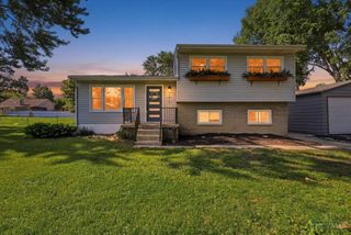 6611 Hendrickson Road, Middletown, OH 45044