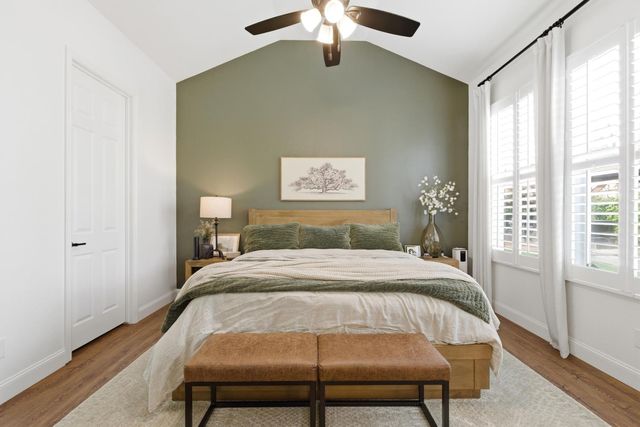 77 W Lester Avenue, Clovis, CA 93619