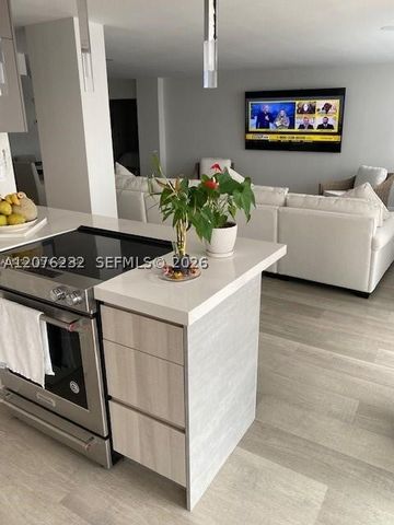 2201 S Ocean Drive 1507, Hollywood, FL 33019