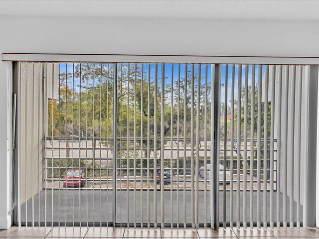 4255 N University Drive 308, Sunrise, FL 33351