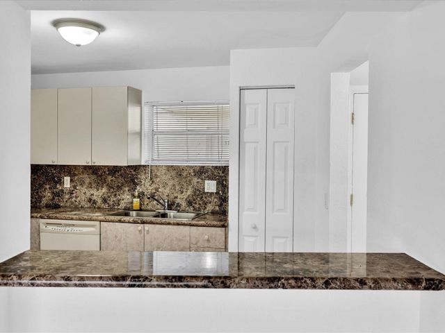 4255 N University Drive 308, Sunrise, FL 33351