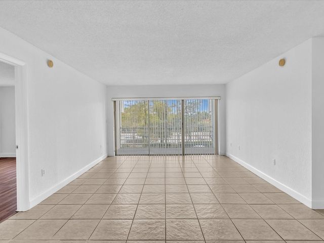 4255 N University Drive 308, Sunrise, FL 33351
