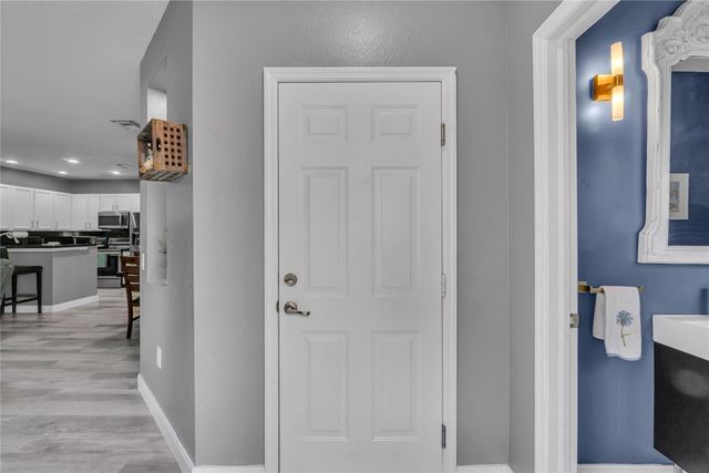 6140 Grand Cypress Circle, Pompano Beach, FL 33073