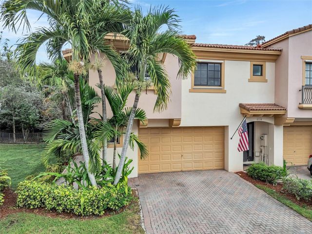 6140 Grand Cypress Circle, Pompano Beach, FL 33073