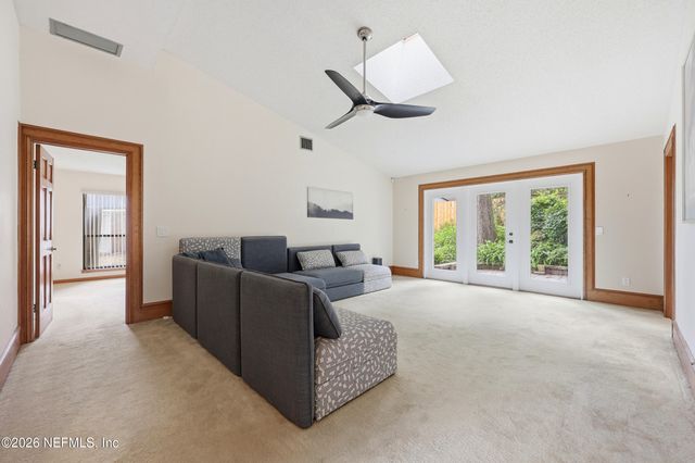 11634 HIDDEN HILLS Drive S, Jacksonville, FL 32225