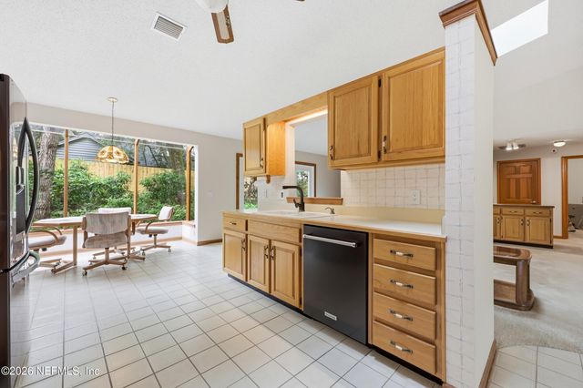 11634 HIDDEN HILLS Drive S, Jacksonville, FL 32225