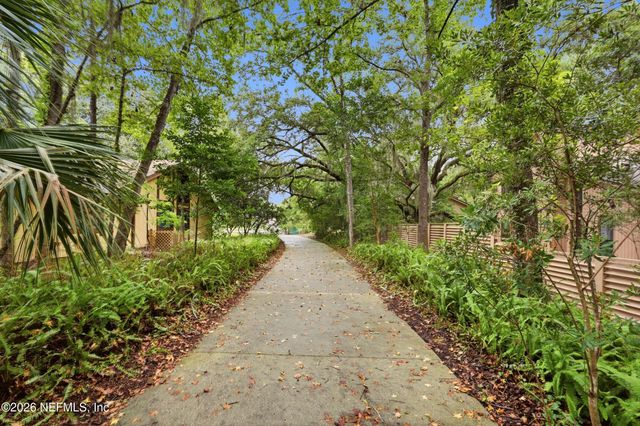 11634 HIDDEN HILLS Drive S, Jacksonville, FL 32225