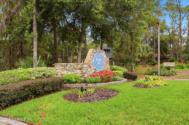 11634 HIDDEN HILLS Drive S, Jacksonville, FL 32225
