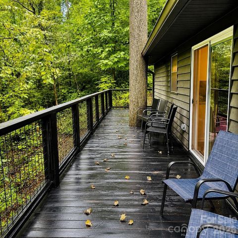 721 Bear Creek Lane, Saluda, NC 28773