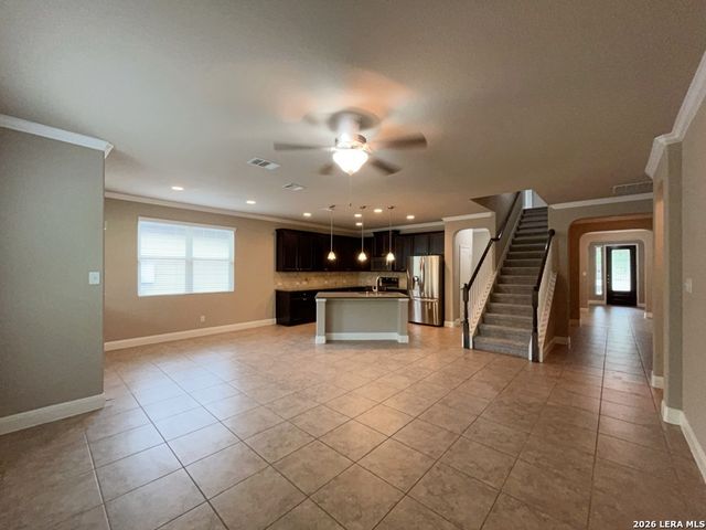 10114 Shawnee Bluff, Converse, TX 78109
