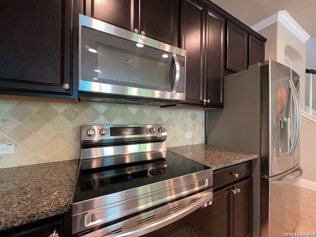 10114 Shawnee Bluff, Converse, TX 78109